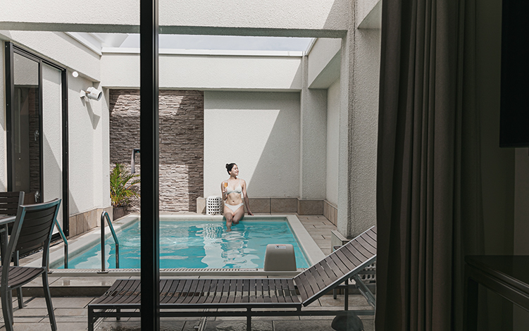 EXES プールヴィラスイート KUMOJI / TOMARI / SHIKINA